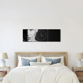 Obraz - Čiernobiely portrét ženy v klobúku (s hodinami) (90x30 cm)