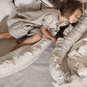 Ľanové hniezdo pre deti s volánom prírodné