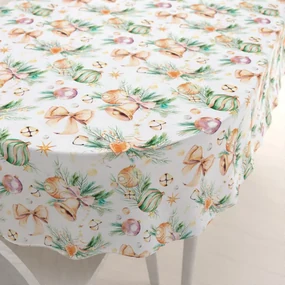 Biante Vianočný dekoračný oválny obrus PML-039 Banky a zvončeky 140x180 cm