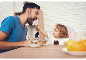 Ricokids Detská jedálenská stolička so stolíkom Milo ružová