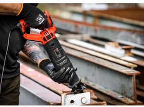 Sammer Elektrická píla šabľová Powermat PM-PSZ-1800T | 1800W | 12× plátky RTPSZ0092