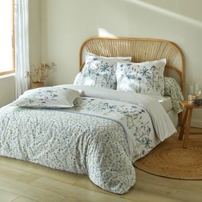 Bavlnená posteľná bielizeň Júlia, s potlačou "herbár" (*) Súprava obliečok na vankúš (70x90) a na prikrývku (140x200) je v klasických rozmeroch a bez chlopne na zasunutie pod matrac.